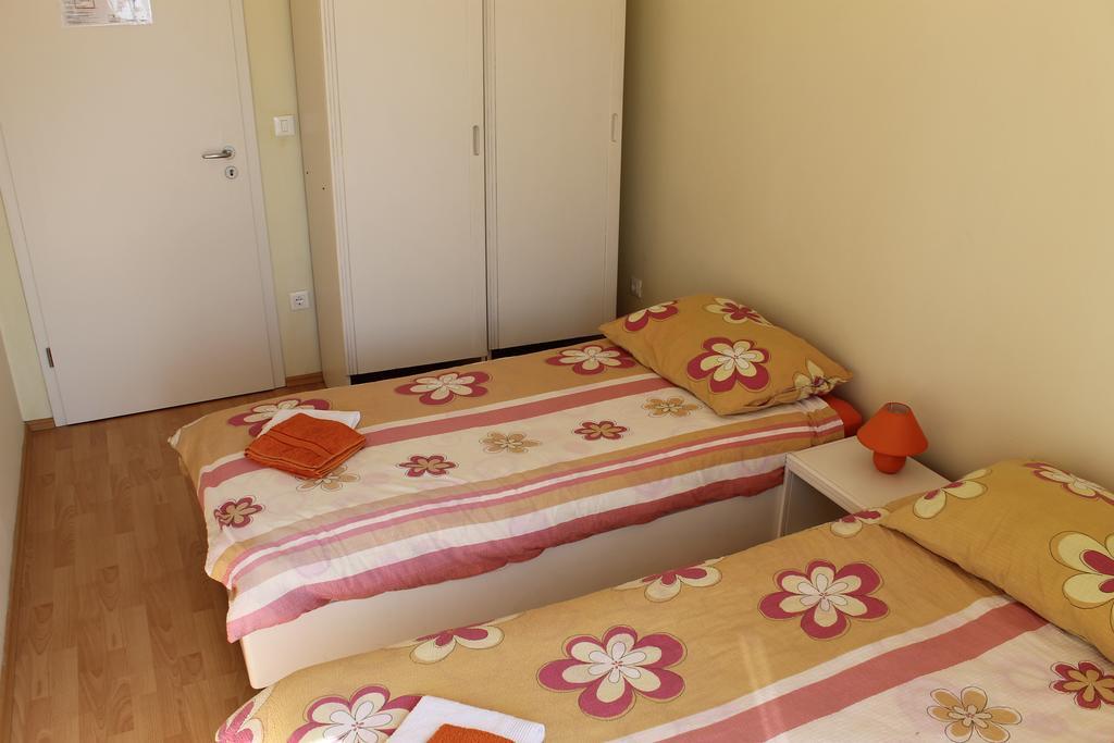 Apartment Franusic Čilipi Екстериор снимка